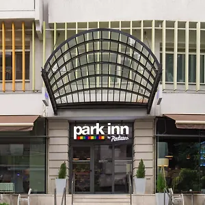 **** Hotel apartamentowy Park By Radisson & Rumunia